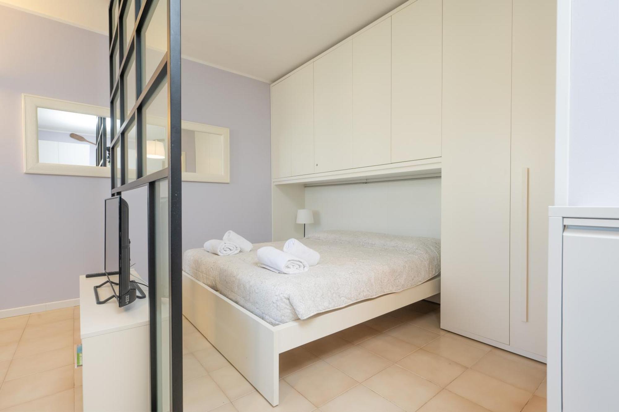 Casa Lugana 9 - Monolocale Con Piscina Fronte Lago Sirmione Exterior foto